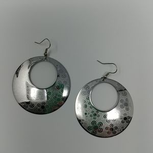 NWT TeSori Metallic Metal Hoop Earrings